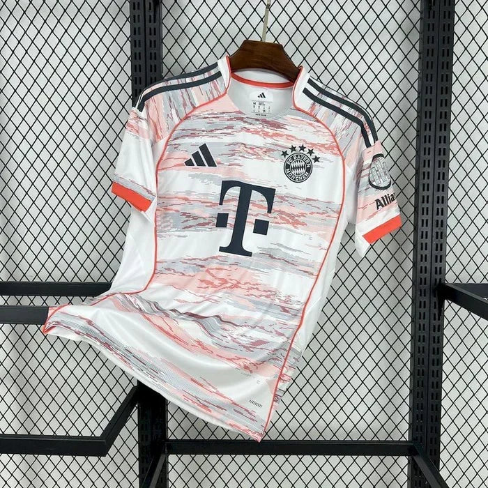 COMBO Bayern Munich 2025/26 + Oktoberfest Jersey